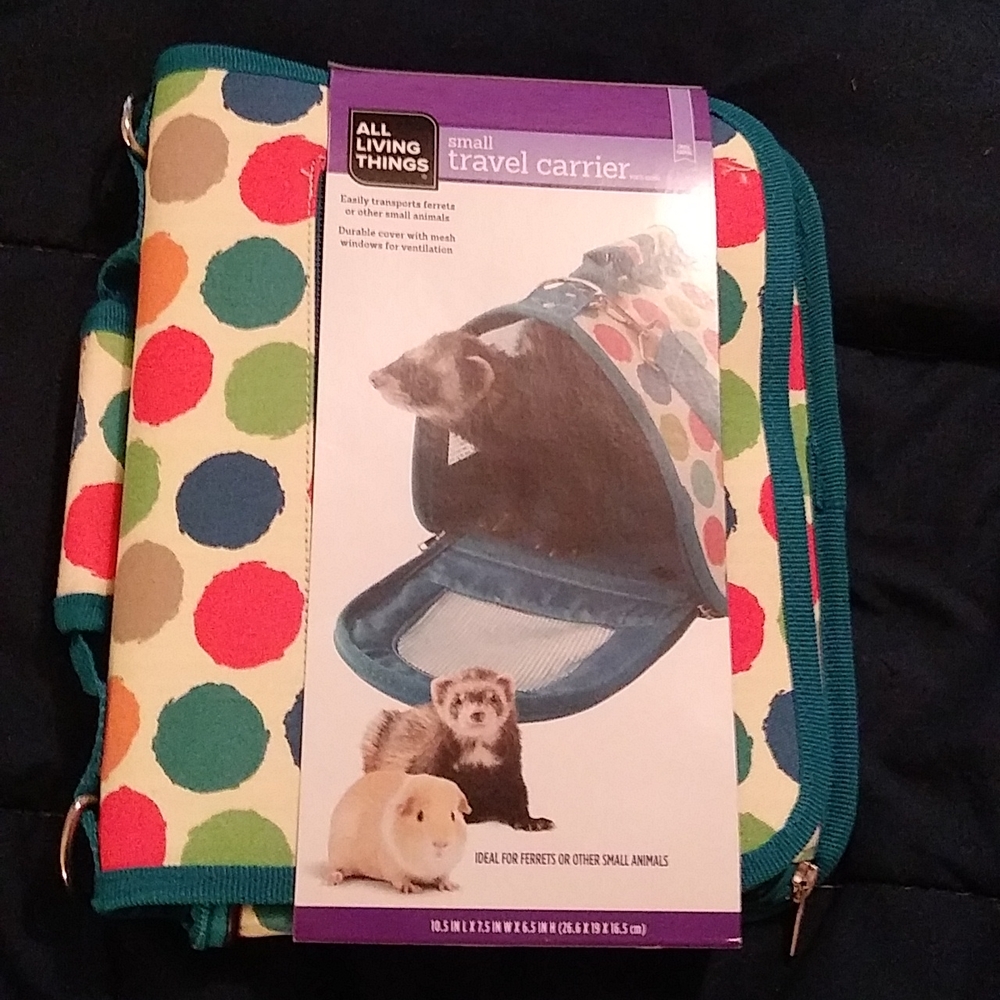 All Living Things Travel Carrier NWT